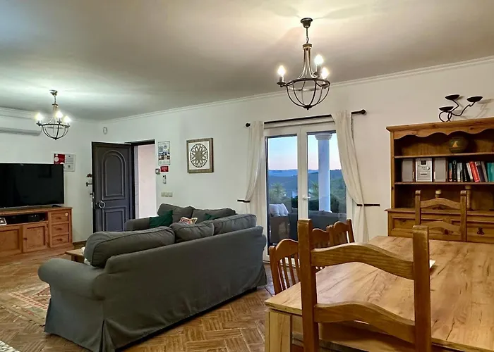 Дом отдыха Portel - Private Pool - 8 Pax - Sao Bras De Alportel